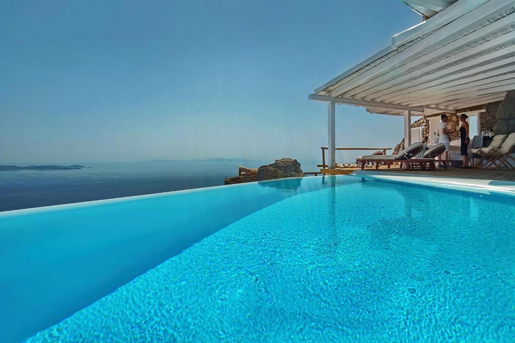 Villa Cielo: Mykonos Luxury With Private Pool And Panoramic Views *
